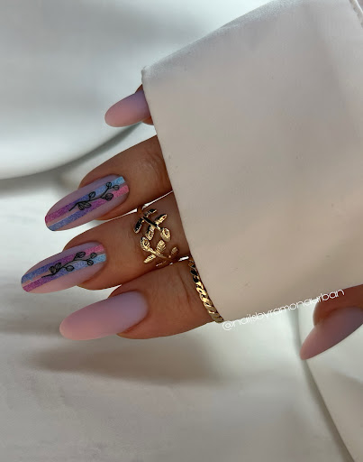 Urban Nails Art - Thumbnail