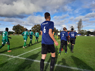 Photo n°4 de FC Essarts Boulogne Merlatière à Essarts-en-Bocage (Club de football)