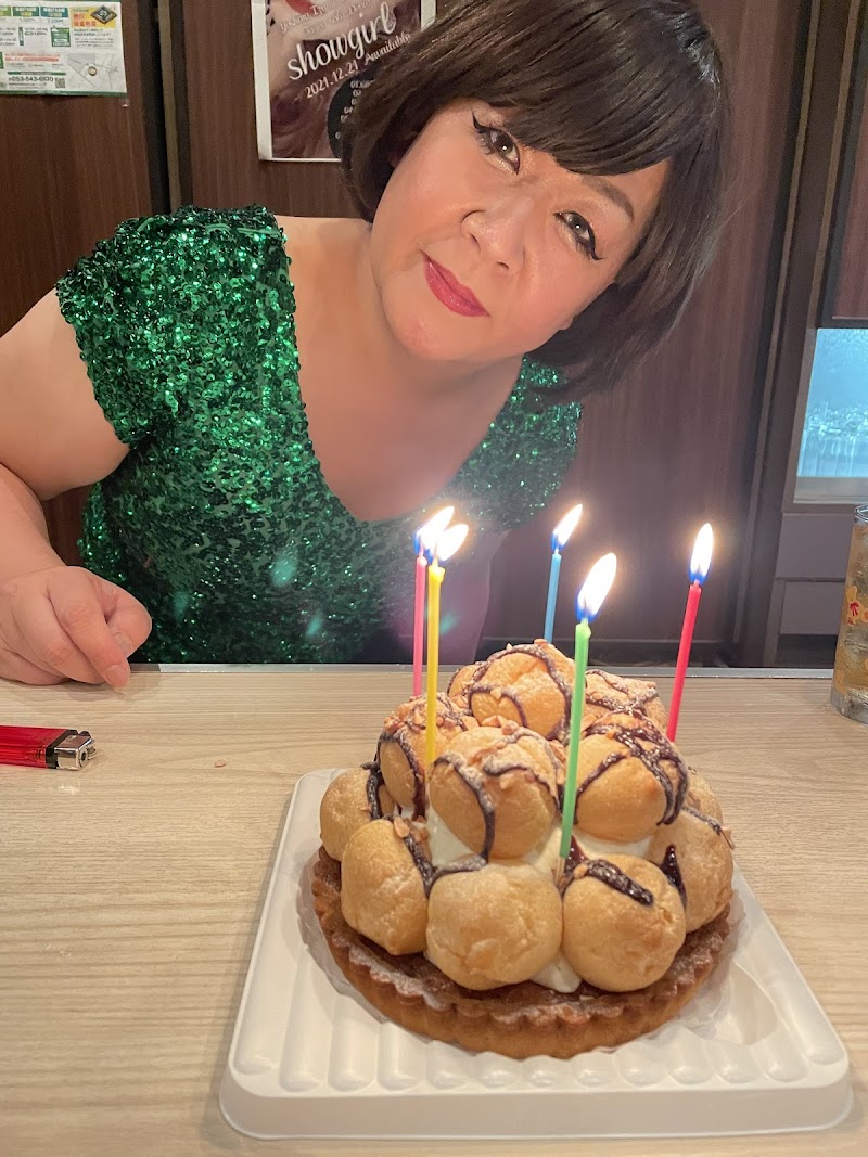 ニューハーフ＆オカマバー unisex Bar BLEND