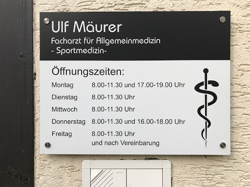 Dr. med. Ulf Mäurer