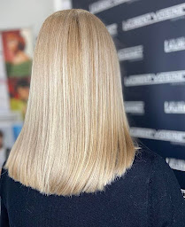 Photo n°16 de Les Astuces de Laurent à Tours (Salon de coiffure)