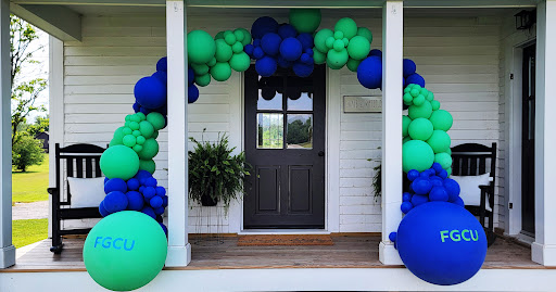 Le Bleu Balloon - Thumbnail