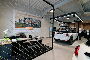 Photo n°36 de MINI BAYERN AUTO SPORT à Coquelles (Vendeur de voitures d'occasion)