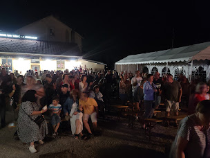 Photo n°37 de Bar Brasserie Tabac Le Longchamp à Thaon-les-Vosges (Café)
