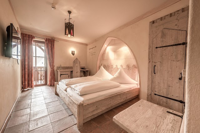 Hotel Arthus/ Ritterkeller ****