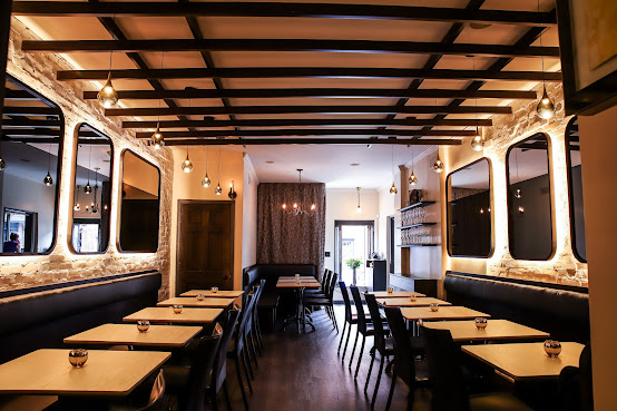 Laurel Restaurant by null