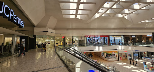 Stoneridge Shopping Center - Thumbnail