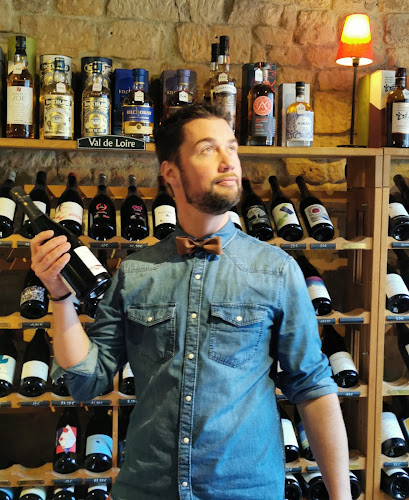 Opinii despre Cave Rouge et Blanc (Caviste) în Caen - Caviste