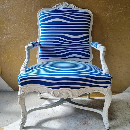 Sit down Simone - Visual