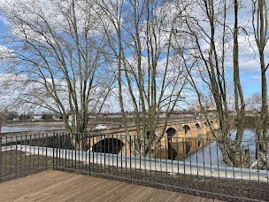 Photo n°2 de Maison de la Rivière Allier à Moulins (Office de tourisme)