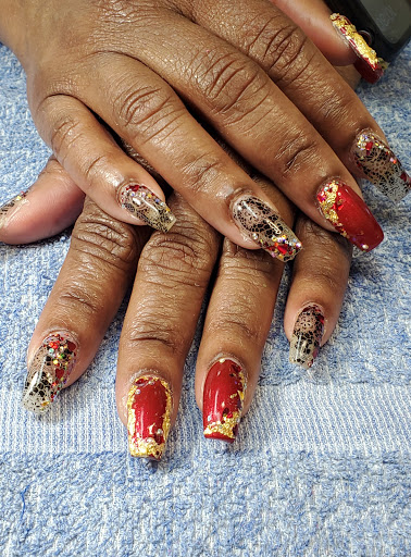 Nails By Lilly - Visual