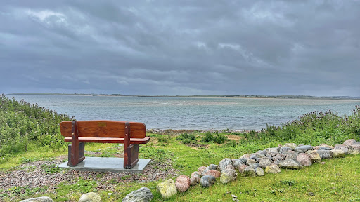 Alasdair MacIver memorial bench