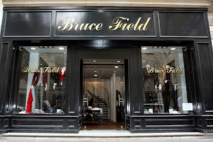 Photo n°25 de Magasin Bruce Field Saint Germain | Mode Homme et Femme à Paris (Magasin de vêtements pour femmes)
