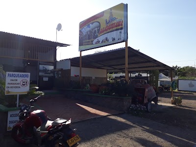 Photos of Construciones La Roca SAS