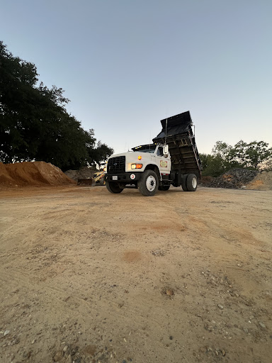 Alton Lambert Trucking - Thumbnail