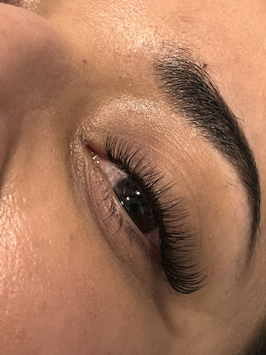 Elloise Georgia Beauty - Thumbnail