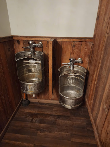 Don's Bar - Visual