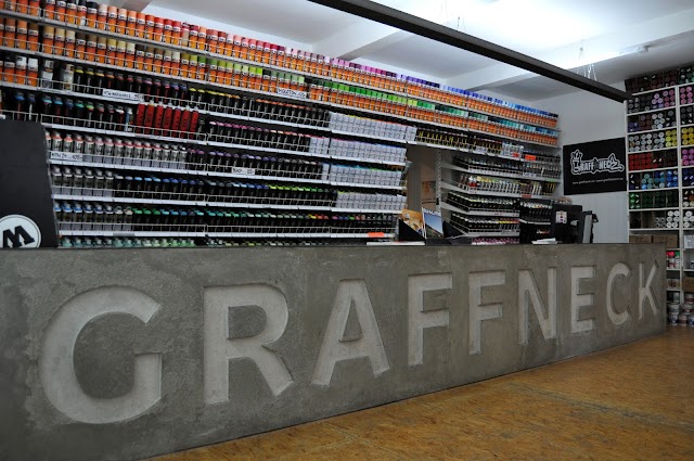GRAFFNECK GRAFFITI SHOP - Holešovice