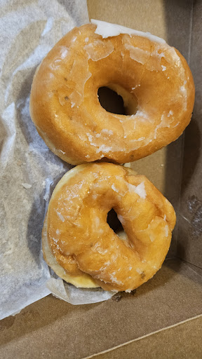 Ulman's Bakery - Visual