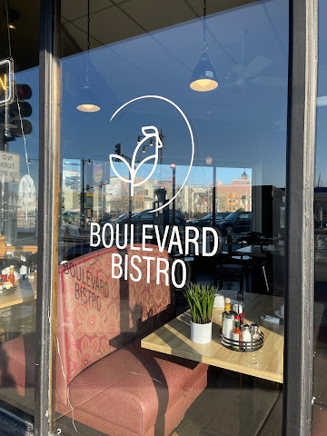 Boulevard Bistro by null