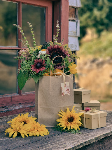 Sunnie's Flower Co. - Thumbnail
