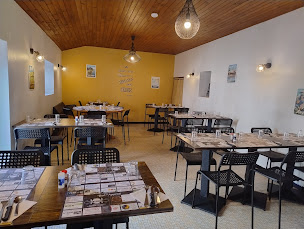 Photo n°13 de Chez Jojo et Sarah - Restaurant La Corvette à Loireauxence (Restaurant)