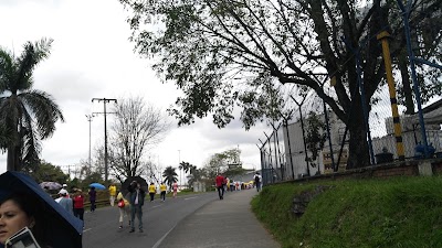 Photos of La Popa Industrial Commercial Center