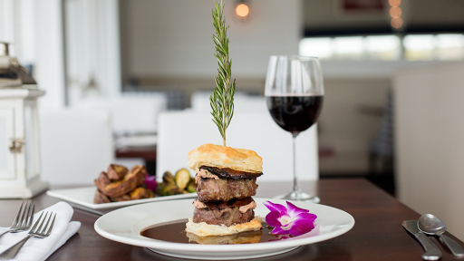 15 Point Road Restaurant Waterfront Dining Gallery - United States