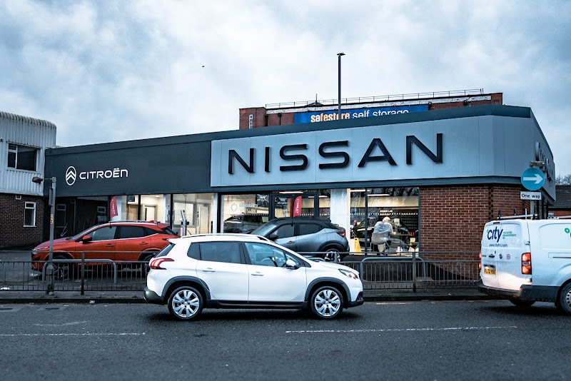 Chorley Group Bolton Nissan photo 2