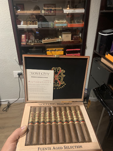Double T Cigars - Visual