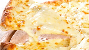 Photo n°3 de Distripizz25 à Jougne (Pizzas à emporter)