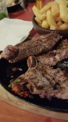 Opiniones de Club Patagonia en Chillán - Restaurante