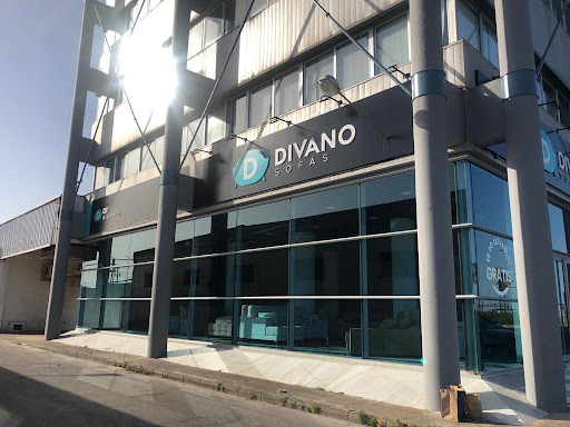 Divano Sofás