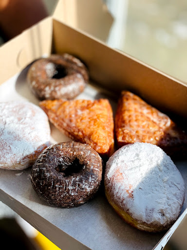 Sprinkles Donut Shop - Thumbnail