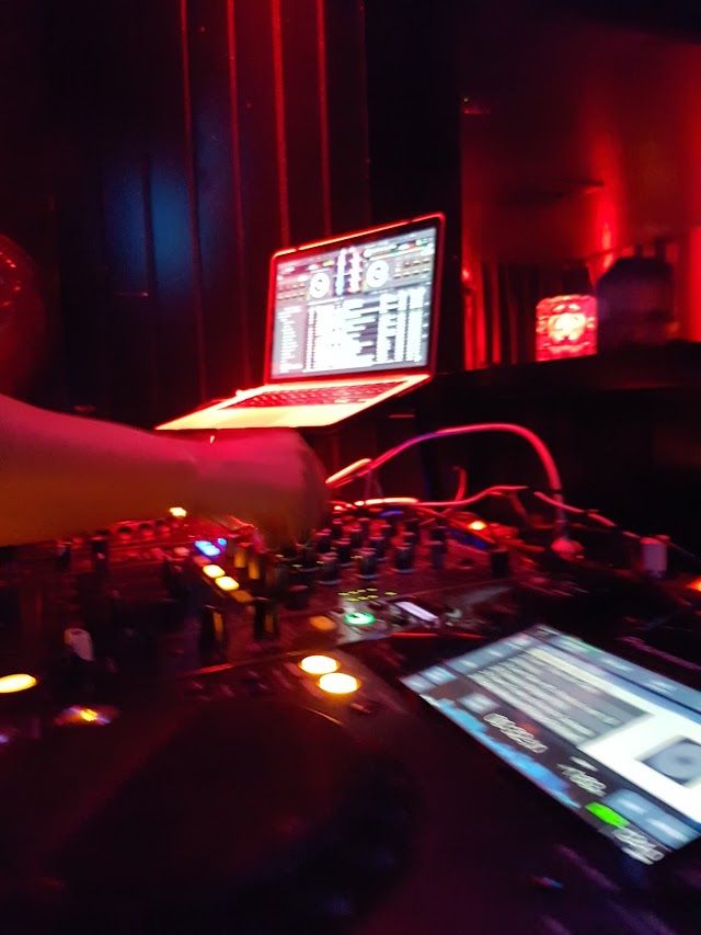 Bar rouge