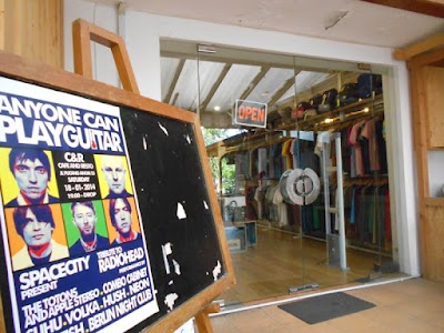 Photos of Sch Surabaya