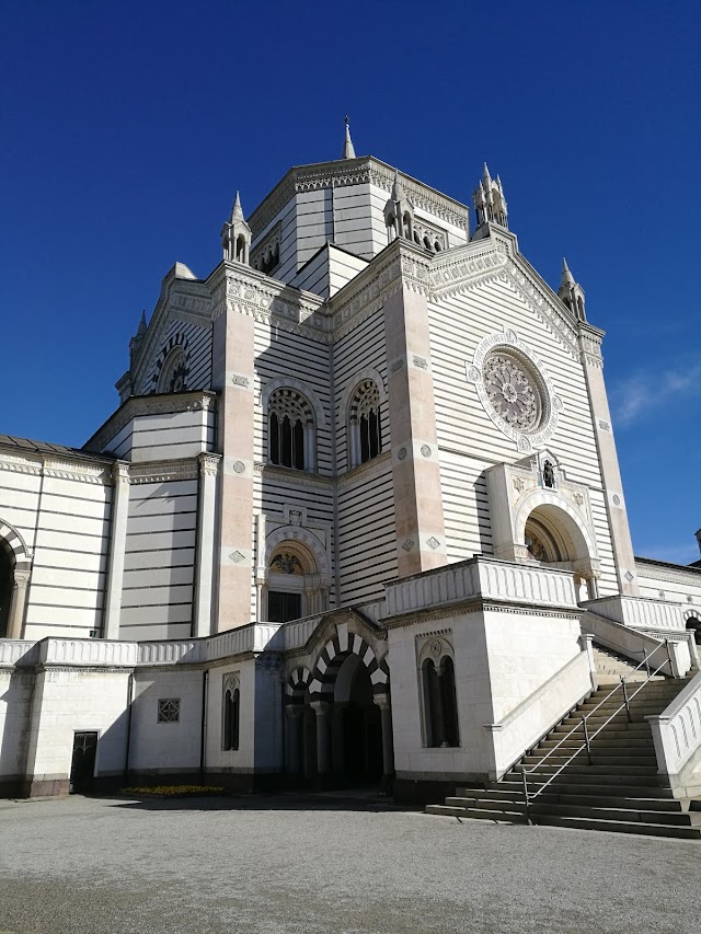 Tomba di Manzoni