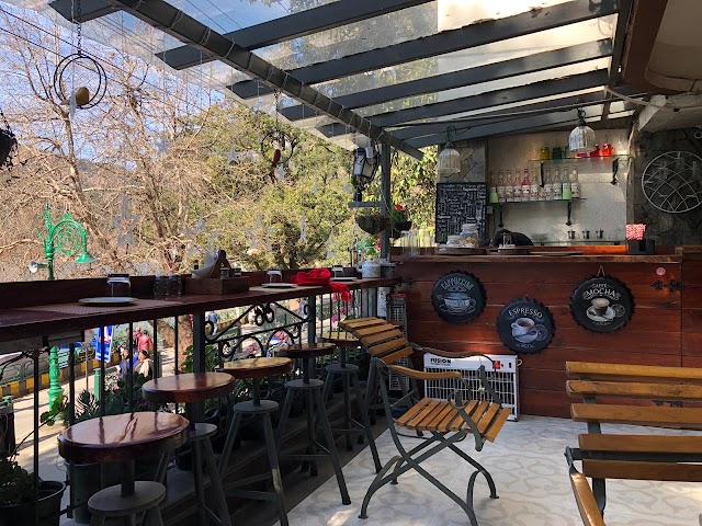 Café LakeSide
