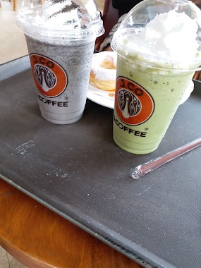 J.CO Donuts, Author: Sinta Dewi