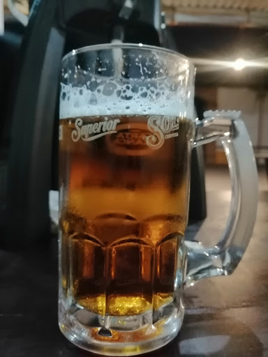 Tienda & bar el Chapu.
