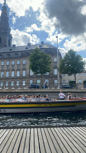 Opinii despre Igreja De Nosso Salvador în Christianshavn - Rejsebureau