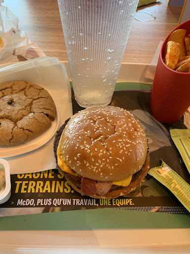 Photo 1 - McDonald's Beaupréau