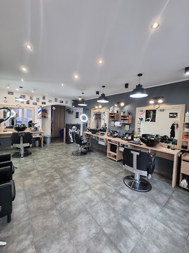 Opinii despre Salon Fryzjerski Męski "U Pawła" în Nysa - Salon fryzjerski