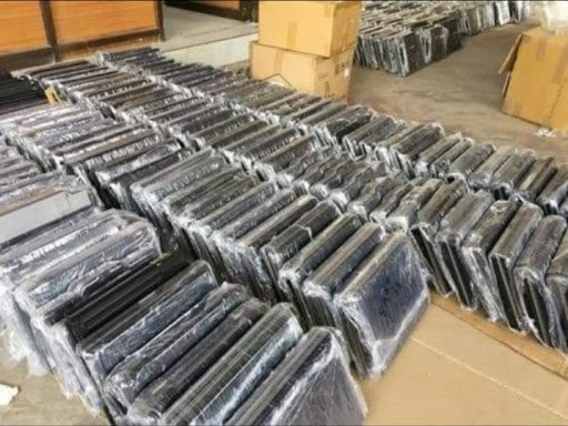 GET NEW LAPTOPS AT 3000 RUPEES CHEAPER PRICE THAN SRINAGAR MARKET PRICE. post image