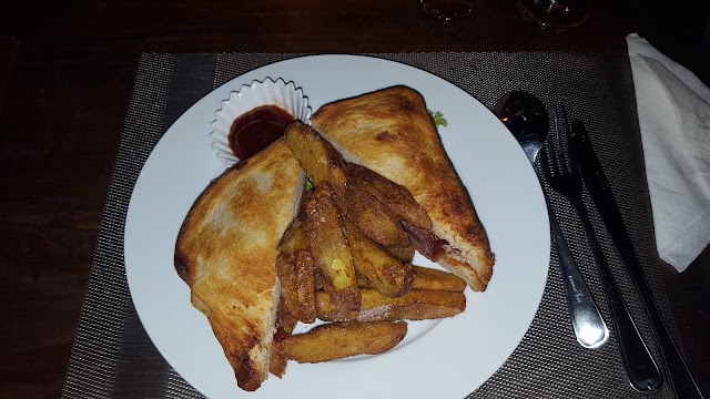 Cafe Ceylon Hikkaduwa
