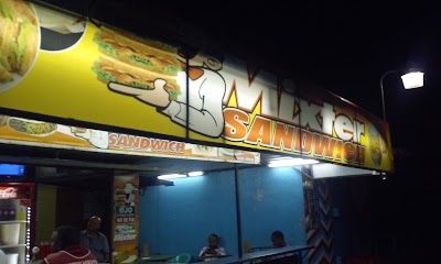 Photos of Mixter Sandwich