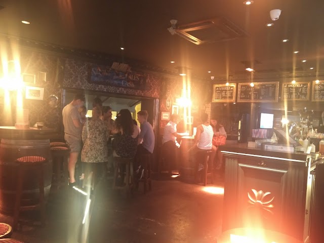 Barrel PUB