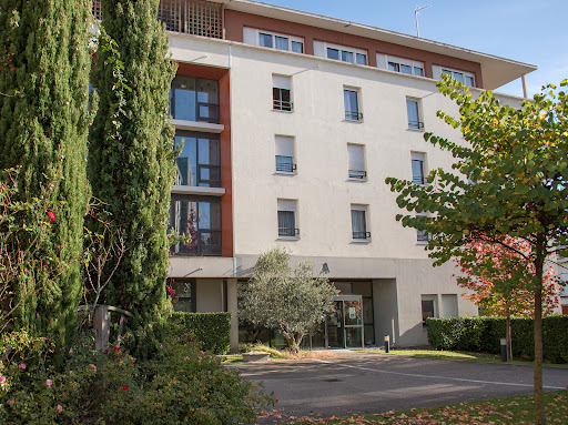 Photo de Colisée - EHPAD LES COLLINES DOREES à Châtillon (69380)