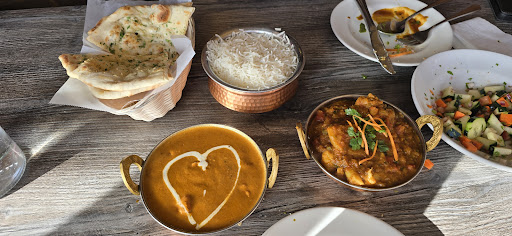Aama Kitchen - Visual
