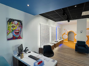 Photo n°12 de Oxygène optique L'Huisserie à L'Huisserie (Opticien)